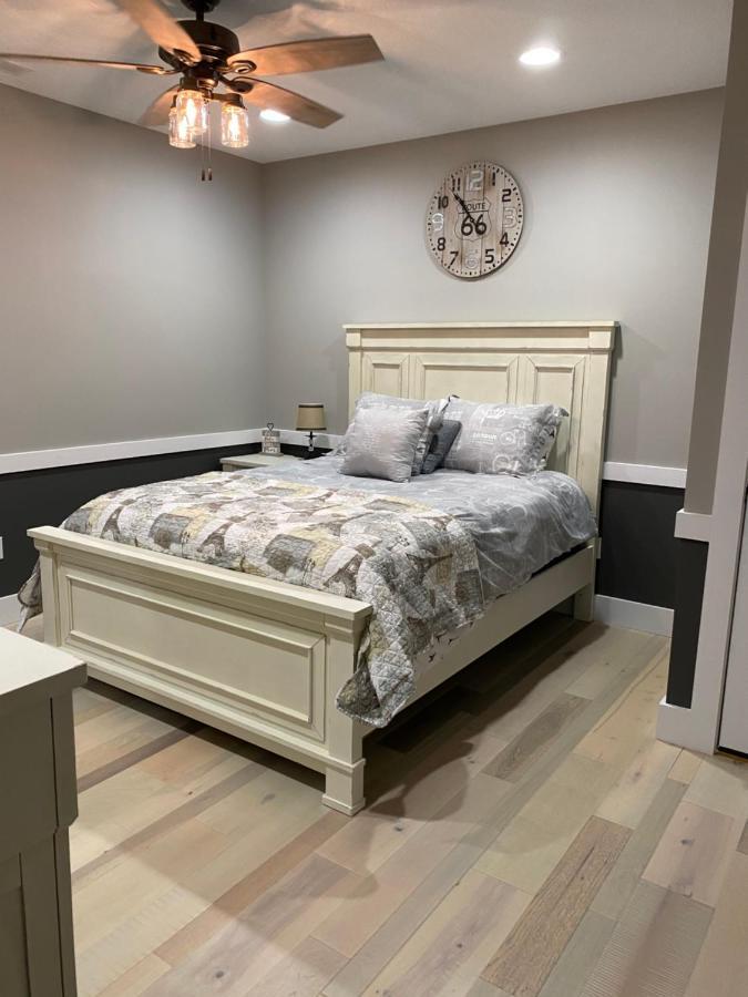 Hidden Gem Apartment Mars Hill Bagian luar foto